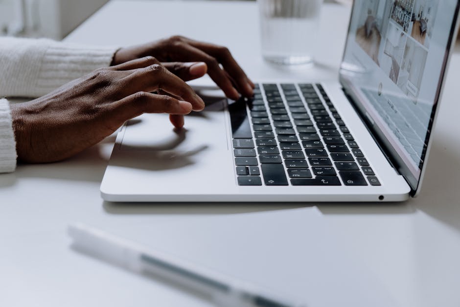 Comparing Email Services for Tech Savvy Users